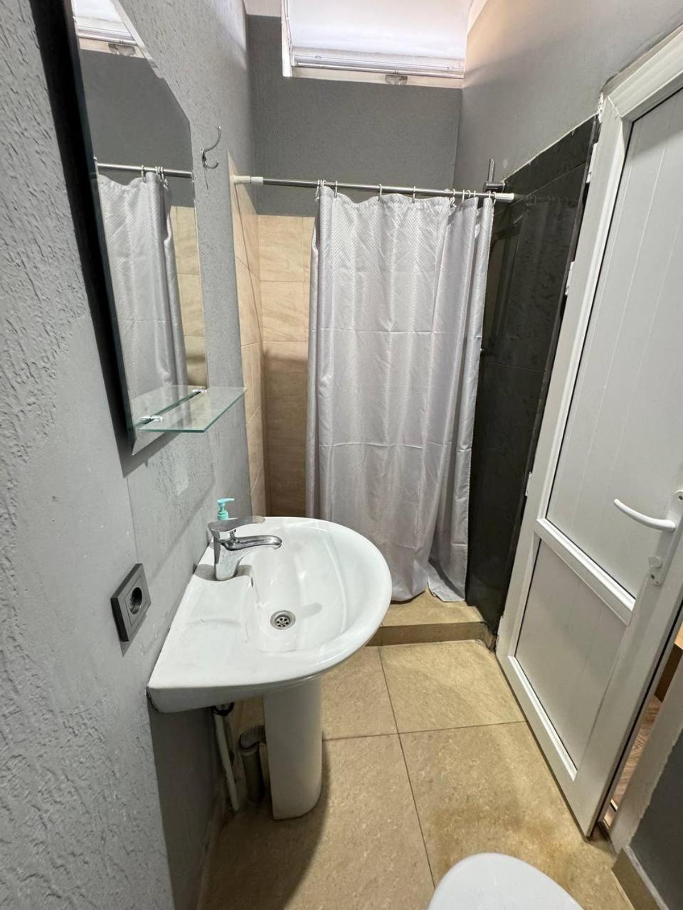 Centre Hotel-Hostel يريفان المظهر الخارجي الصورة