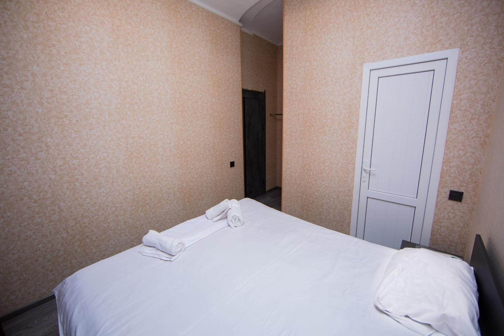 Centre Hotel-Hostel يريفان المظهر الخارجي الصورة