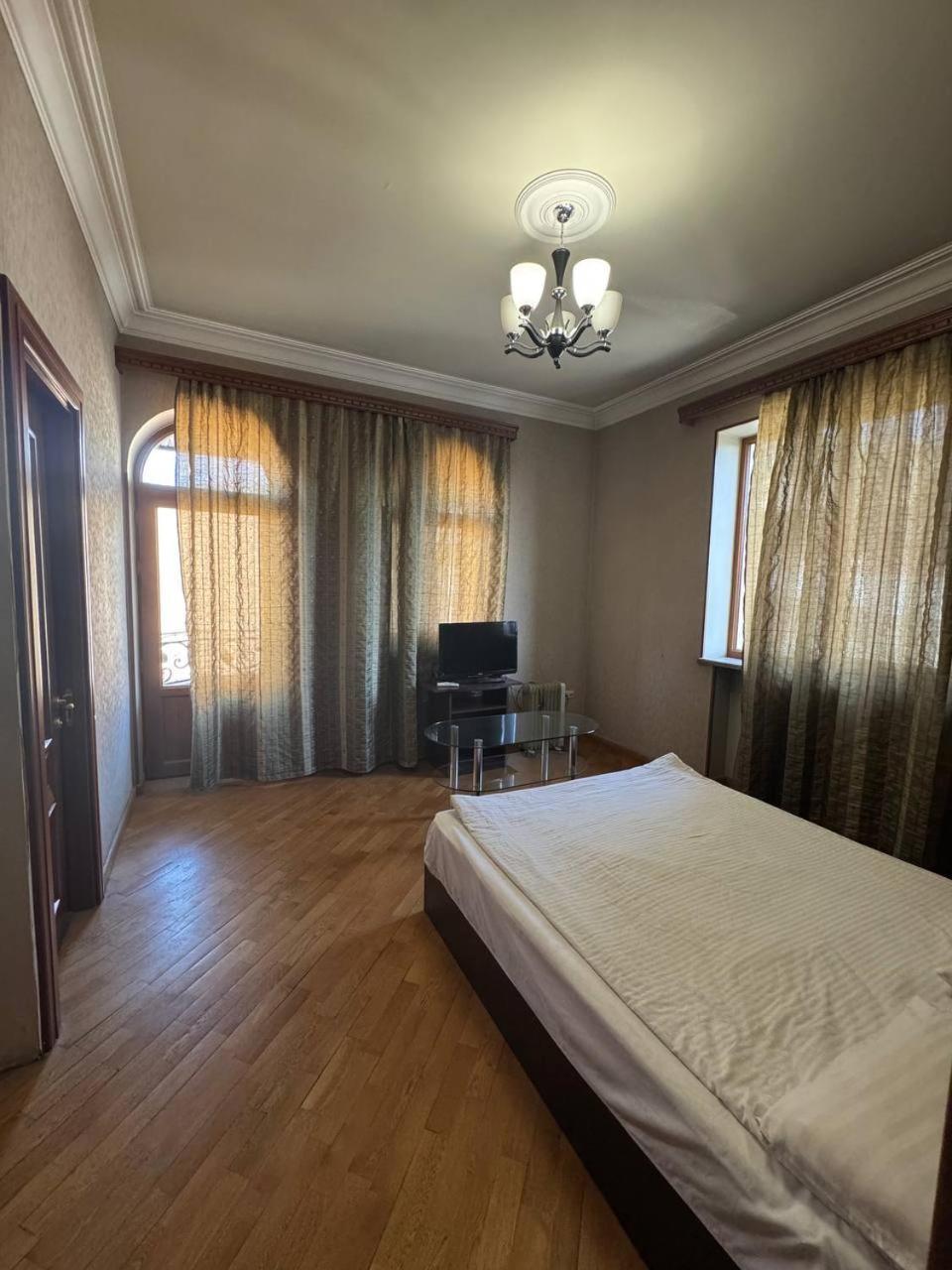 Centre Hotel-Hostel يريفان المظهر الخارجي الصورة